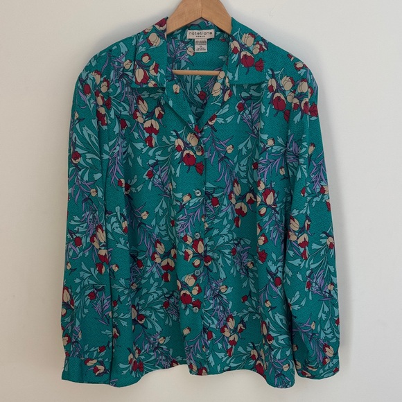 Notations Woman Tops - Notations Woman Vintage 80s Floral Shirt | Teal Botanical Print | Late 80s